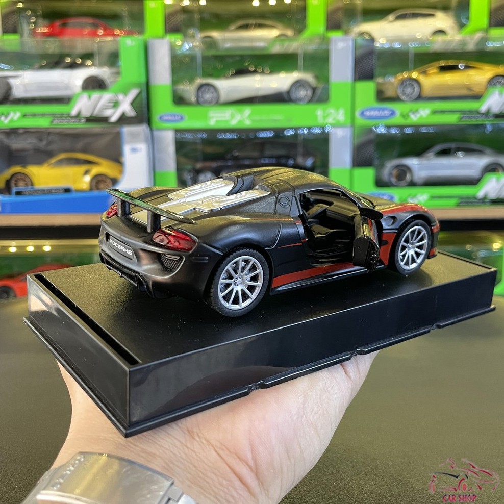 Mô hình xe ô tô Porsche 918 Martini tỉ lệ 1:32 màu đen