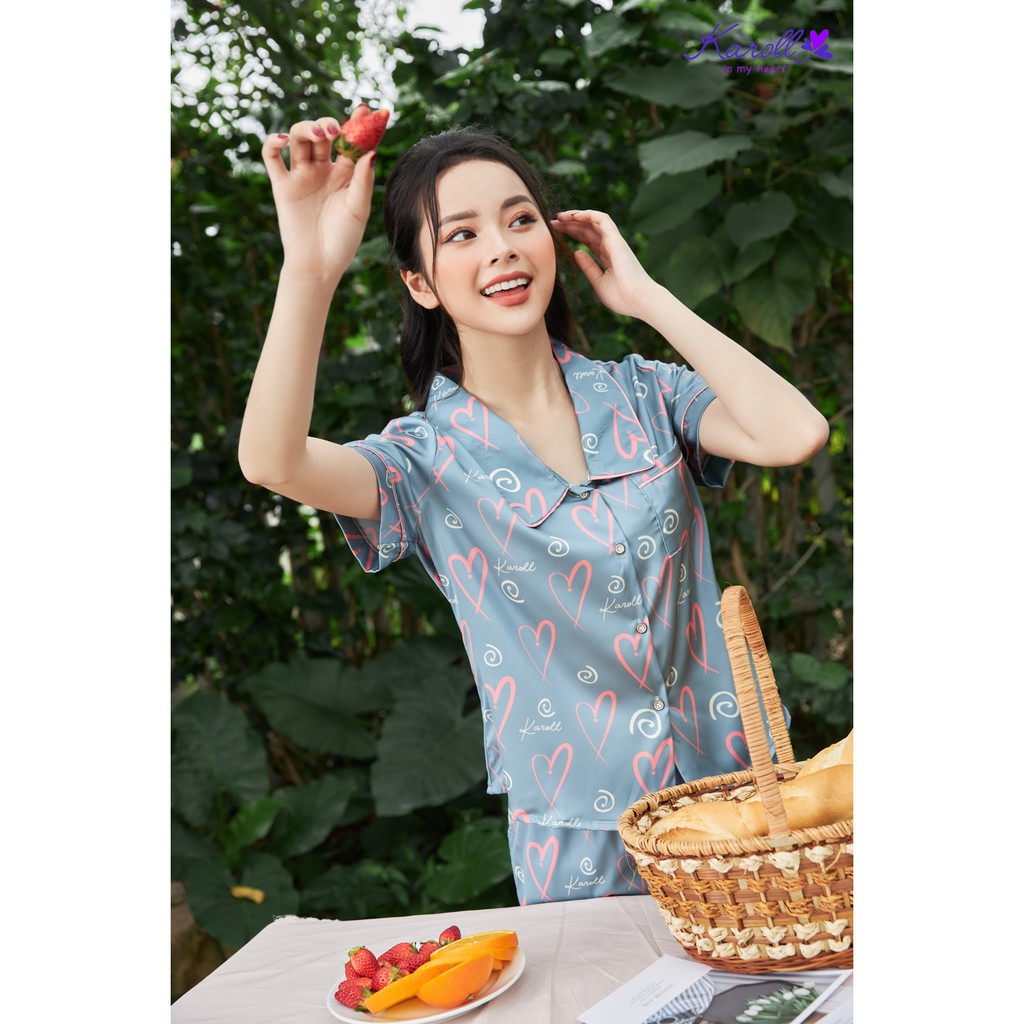 Bộ lụa mặc nhà Karoll cao cấp 21.175