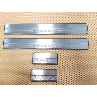 Ốp bậc cửa ngoài Vios 2014-2018