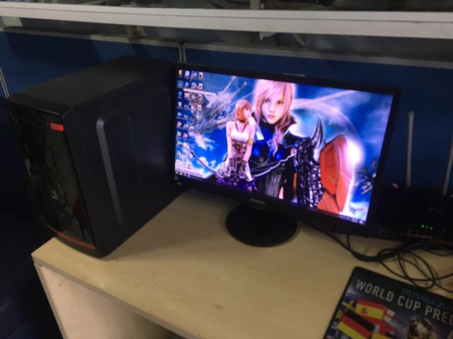 Màn hình máy tính Philips 223V5LSB LED 22 inch | BigBuy360 - bigbuy360.vn