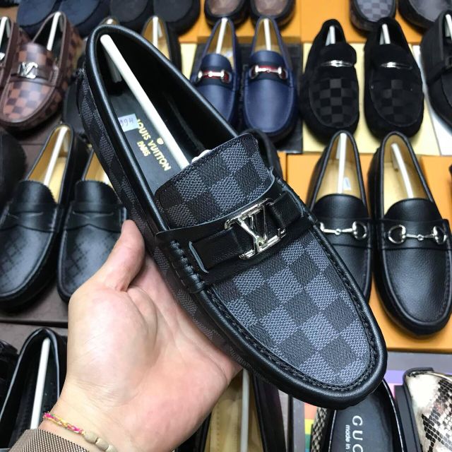 Giày lười nam LV