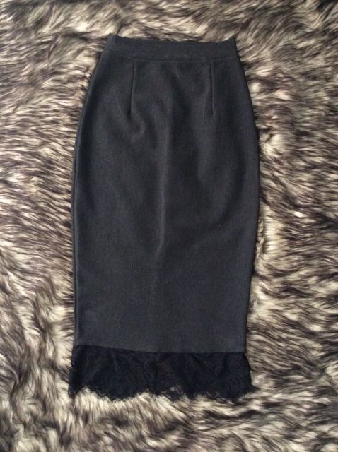 Chân váy bút chì phối ren | BigBuy360 - bigbuy360.vn