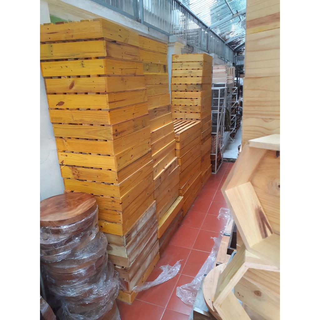 Hộp gỗ thông pallet làm giường phòng trọ, homestay, làm bục kích thước 50 x 80 x 11cm