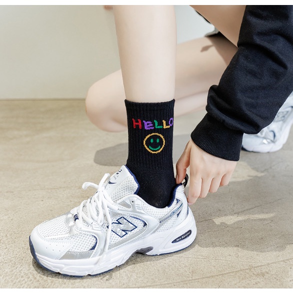 Vớ Tất Mặt Cười Happy cổ cao phong cách Hàn Quốc siêu dễ thương dành cho nữ.