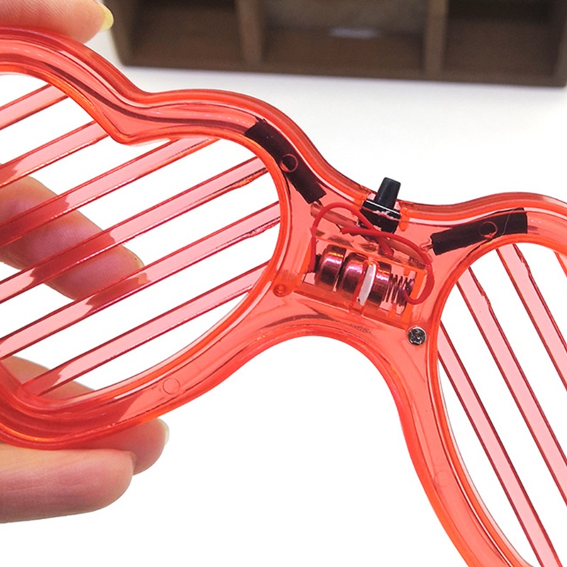 Kính Có Đèn LED Phát Sáng Cho Bé