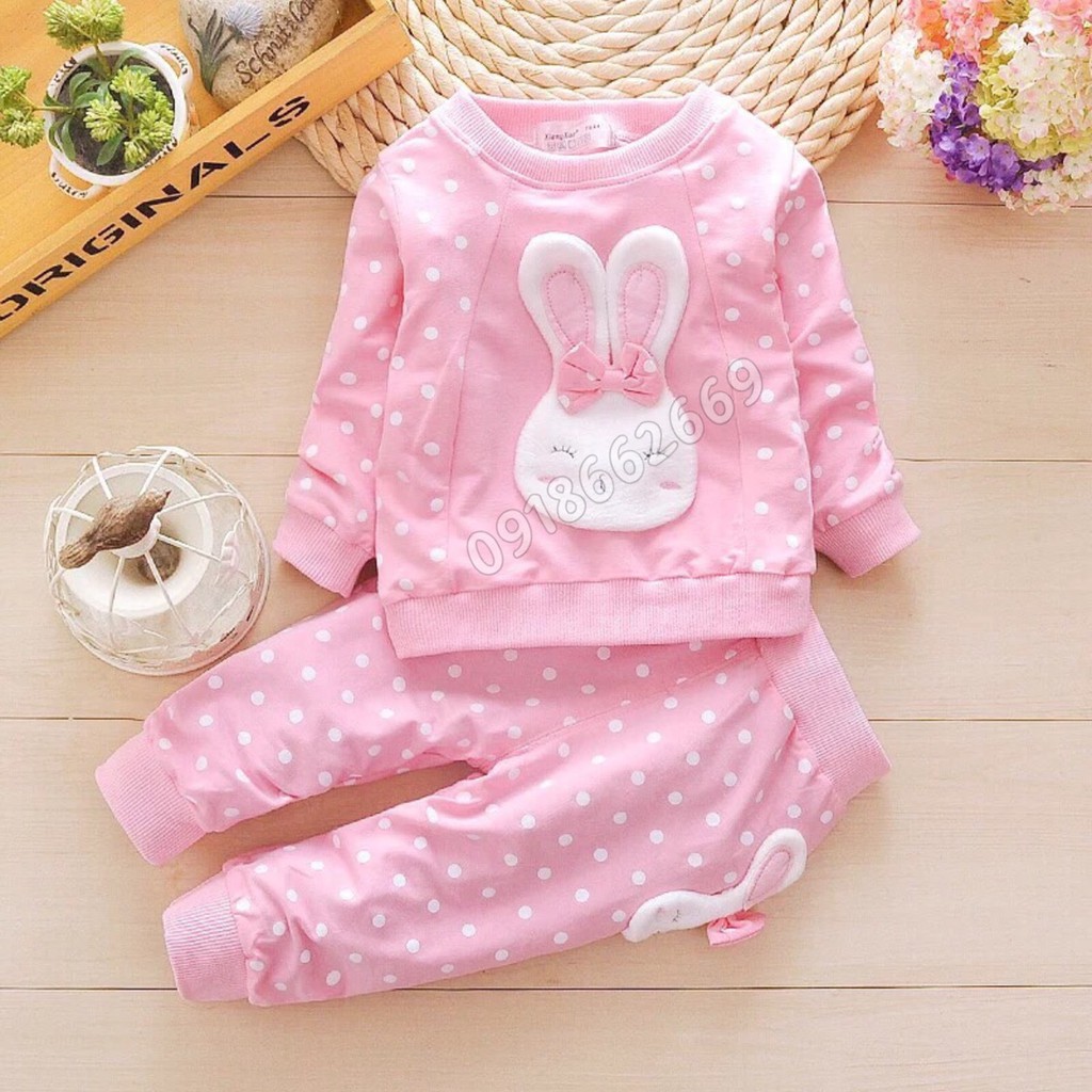 Bộ dài bé gái( sét Hug) vải da cá loại 1 size 7-21kg