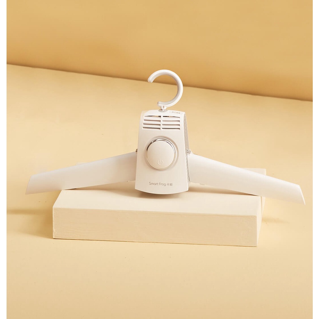 Mắc quần áo, móc treo kiêm máy sấy giày thông minh