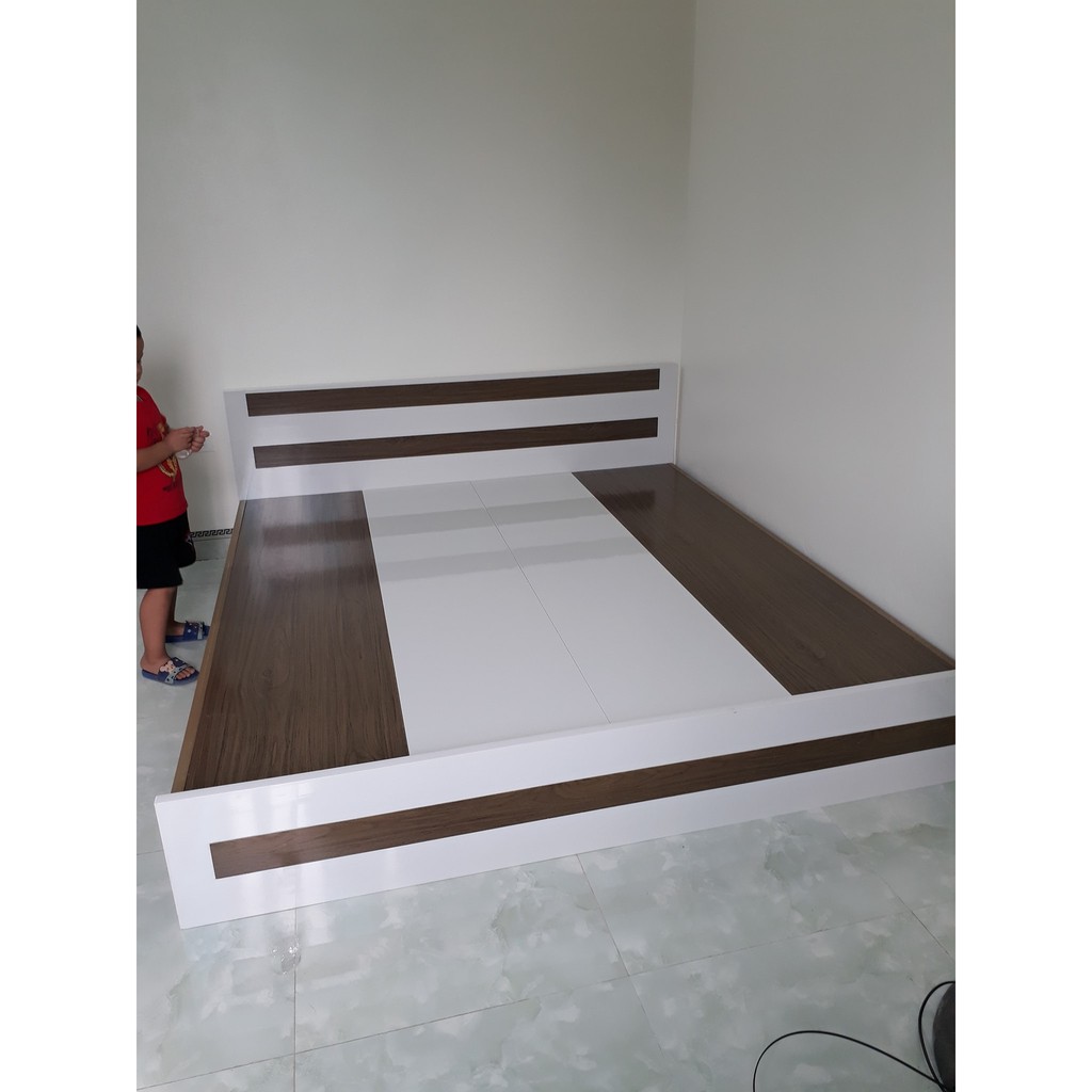 Giường nhựa Đài Loan - Đủ kích thước 1m6 /1m8 / 2m Tiện Lợi Chịu Lực Tốt Giá Tốt Nhất