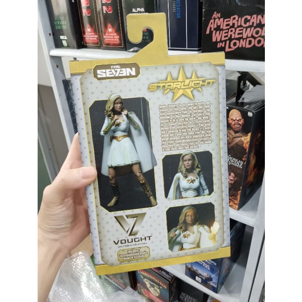 Mô hình NECA Starlight The Boys có sẵn