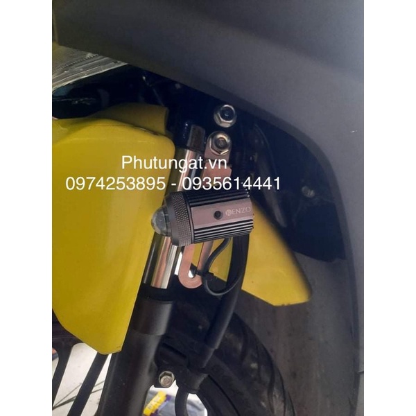Pat Gắn Đèn Trợ Sáng Chân Phuộc Vission Airblade Vario loại Ngắn