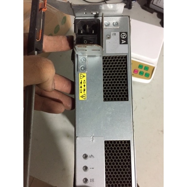 Nguồn server DELTA TDPS-600DB 12v 40A - 5v 28A có công tắt nguồn.