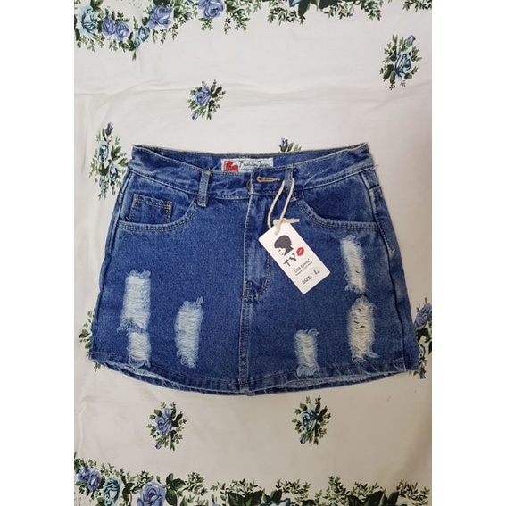 Chân váy jeans (sản phẩm chốt trên livestream)