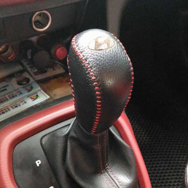 Bọc cần số tự động xe Hyundai I10 số tự động 2014-2023  tất cả các đời, bảo hành 12 tháng
