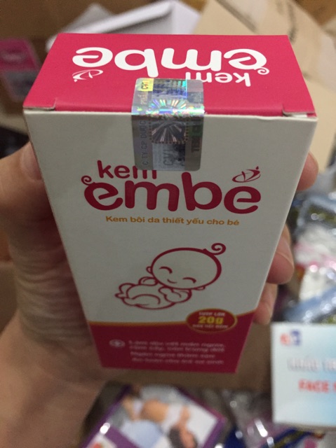 Kem Em Bé rôm sảy cho bé 20gr