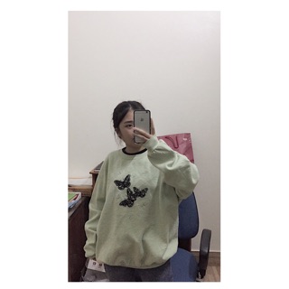 Áo sweater 2hand thêu bướm màu xanh nhạt