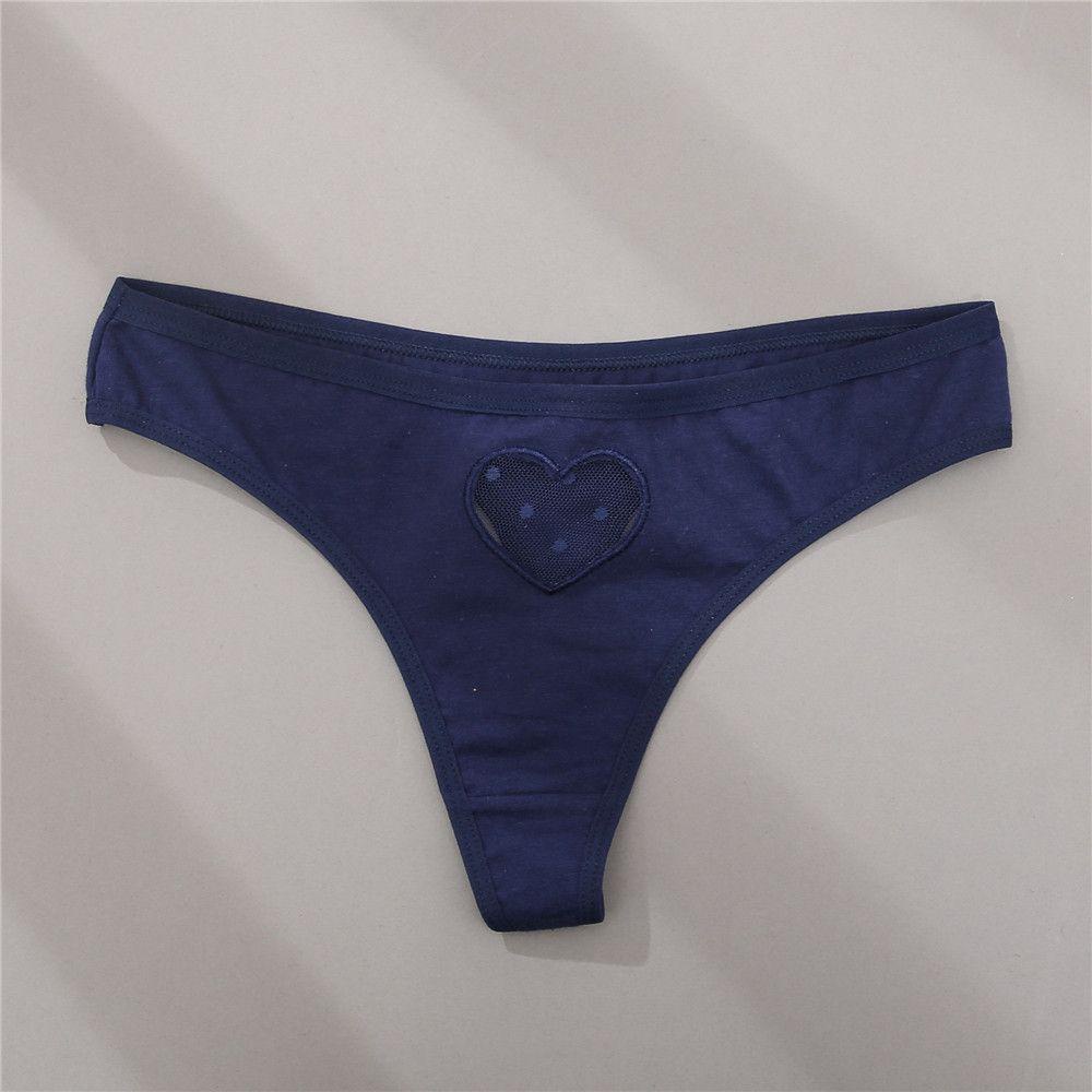 Quần Lót Ren Thoáng Khí Họa Tiết Trái Tim Quyến Rũ Cho Nữ