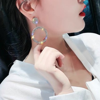 KHUYÊN TAI TRÒN ĐÁ