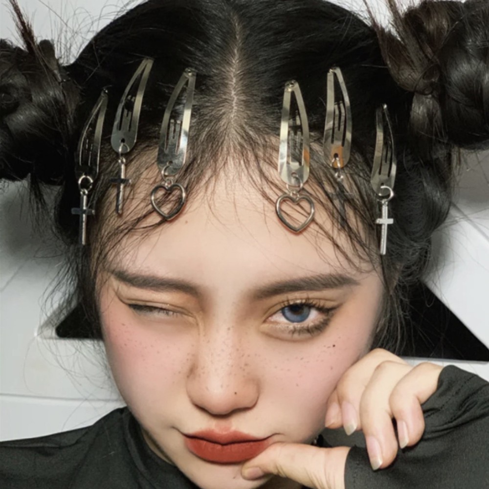 1 Cặp Kẹp Tóc Kim Loại Hình Trái Tim Phong Cách Harajuku Thời Trang