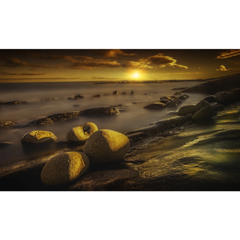 Bộ máy ảnh Sony A6000 kèm ống kính Sony 16-50mm F3.5-5.6 OSS mirrorless nhỏ gọn