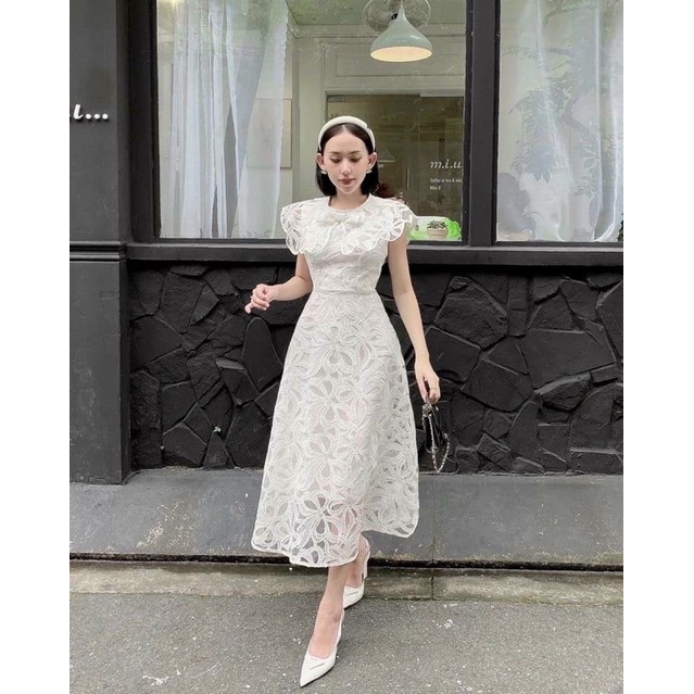 ĐẦM DỰ TIỆC REN HOA BÈO CỔ PRENA DRESS