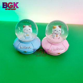 Chú Mèo Lái Đĩa Bay Cực Kỳ Cu Te Quả Cầu Tuyết Có LED Trang Trí Góc Làm Việc Cực Kỳ Dễ Thương