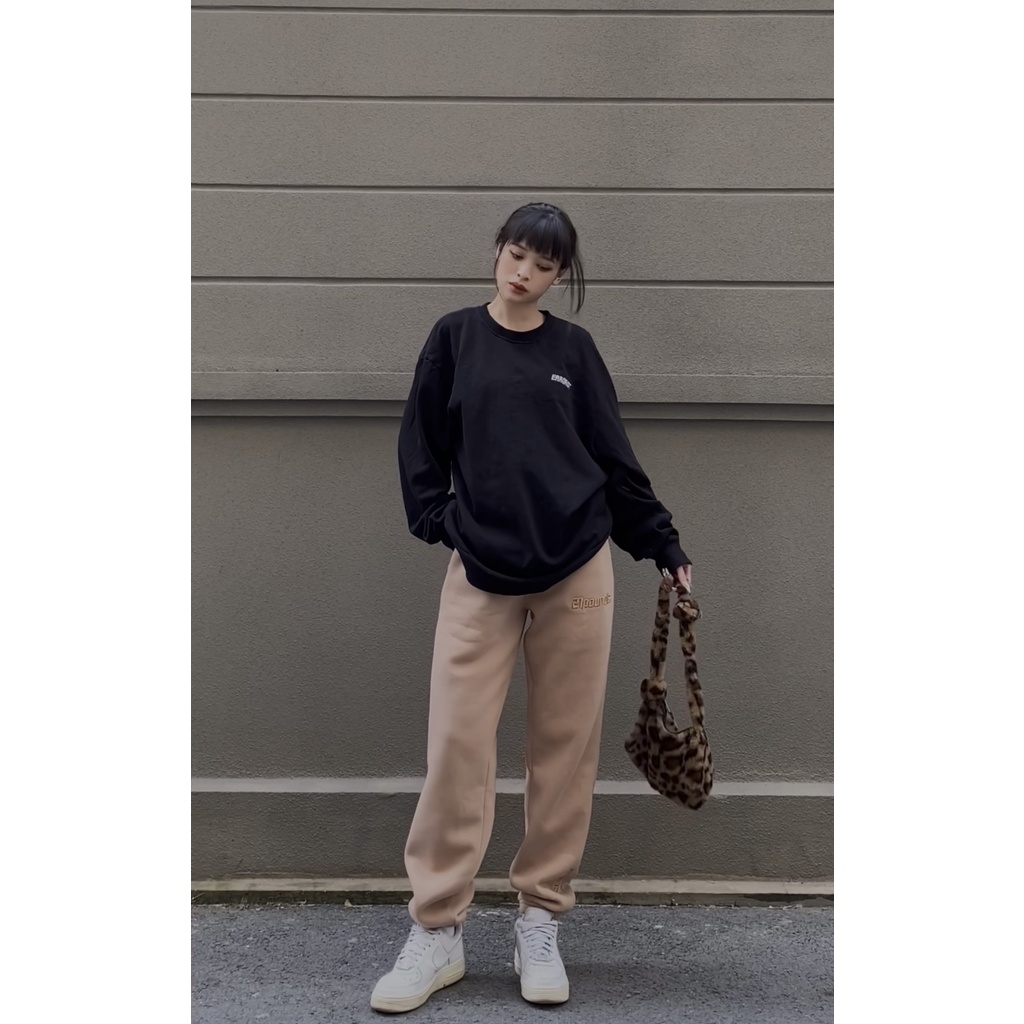 Quần dài jogger nỉ bông thêu nổi 21pounds | BigBuy360 - bigbuy360.vn