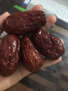 Táo đỏ