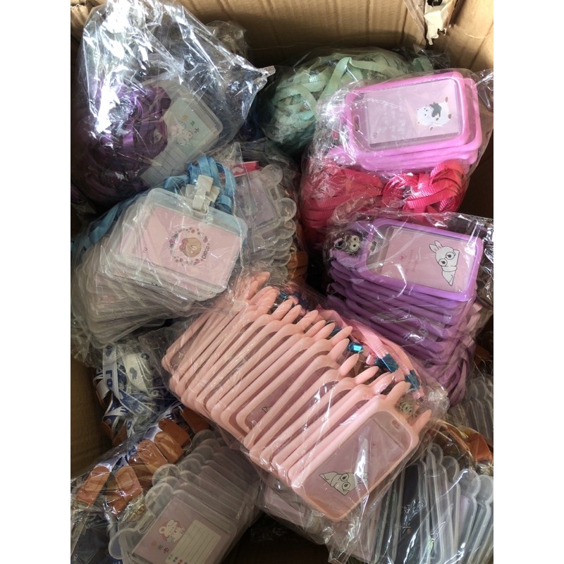 Dây đeo thẻ.co vo boc the điện thoại(giao ngẫu nhiên)- Dây Đeo Thẻ Học Sinh, Dây Đeo Thẻ Dọc Cho Sinh Viên - Học Sinh | BigBuy360 - bigbuy360.vn