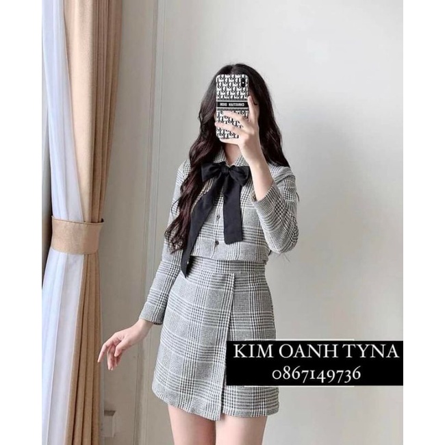 Set váy dạ kẻ kèm nơ