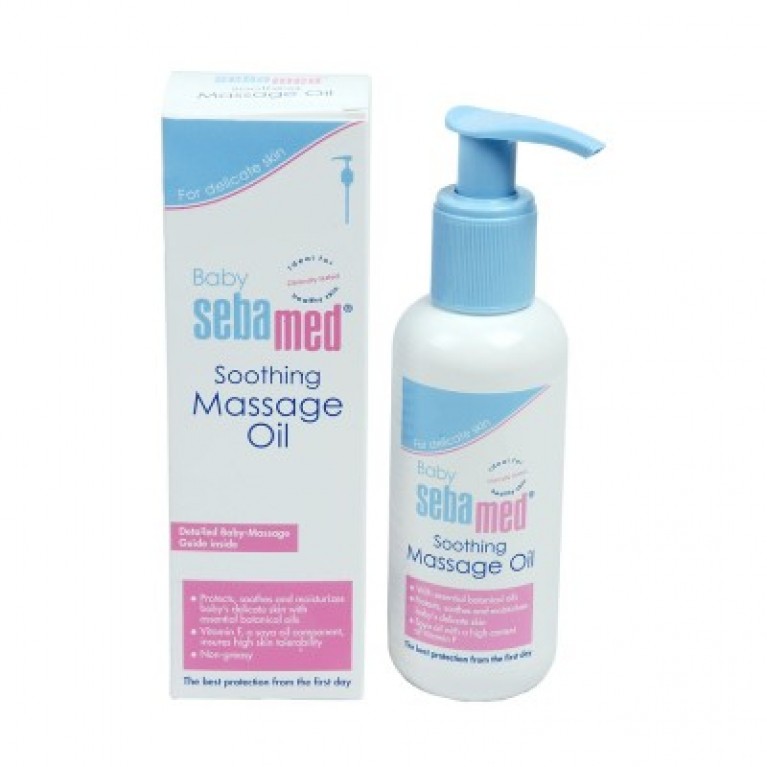 Dầu massage đa năng cho bé Sebamed pH5.5 Baby Soomthing Massage Oil 150ml