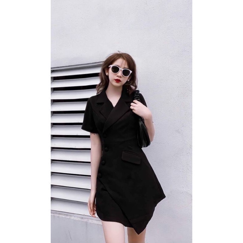 Đầm cổ vest vạt chéo nắp túi giả đính nút vải kaki dày - BETA DRESS