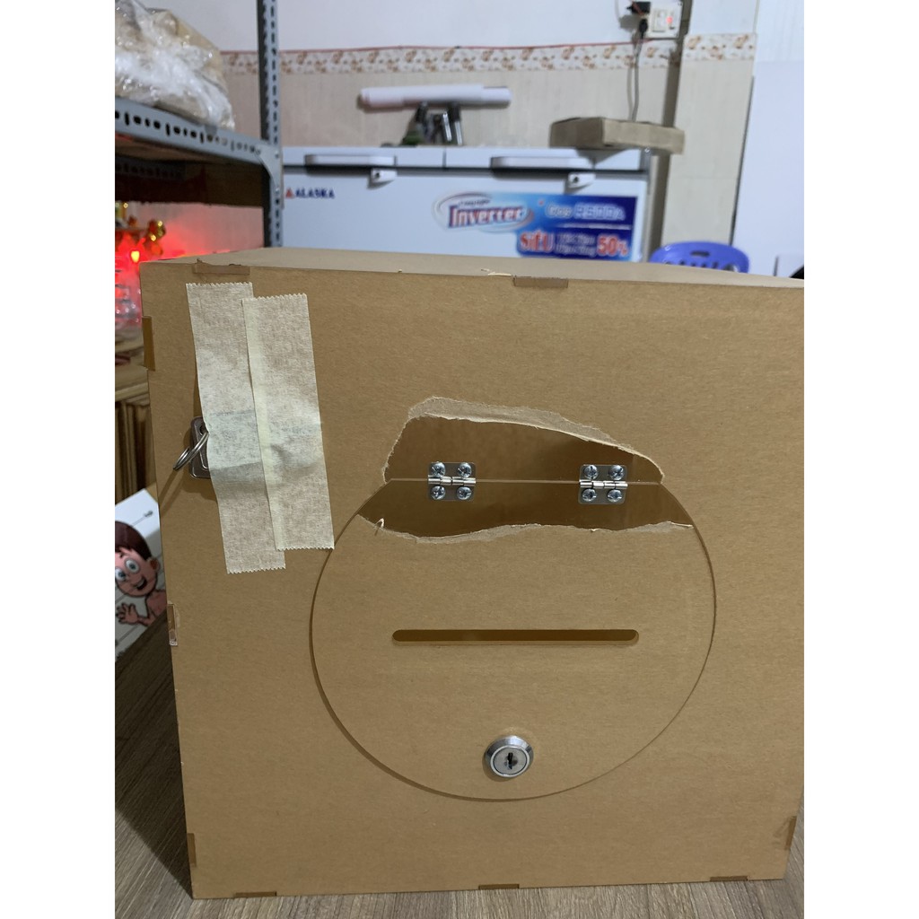 THÙNG PHIẾU MICA ĐÀI LOAN DÀY 2MM- KT: 20X20X20CM - GIA CÔNG THEO YÊU CẦU