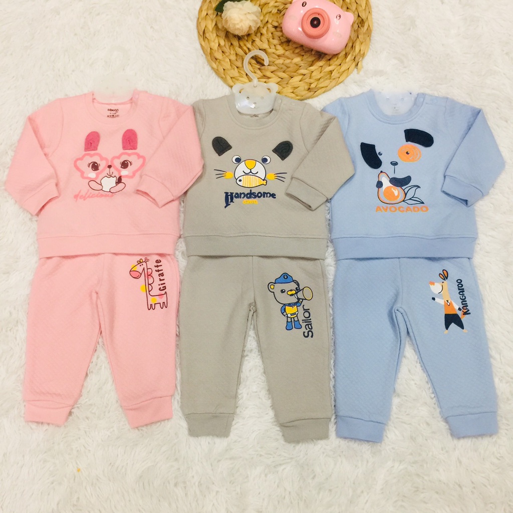 Bộ quần áo dài tay vải nỉ bông thu đông cho bé trai bé gái chất dày dặn Dokma sale DA879