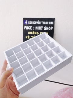 khay son 30 ô màu trắng