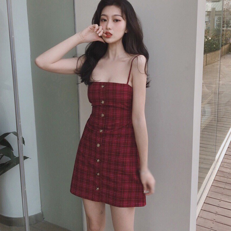 Đầm Lưng Cao Hoạ Tiết Sọc Ca-Rô Thiết Kế Hở Lưng Quyến Rũ