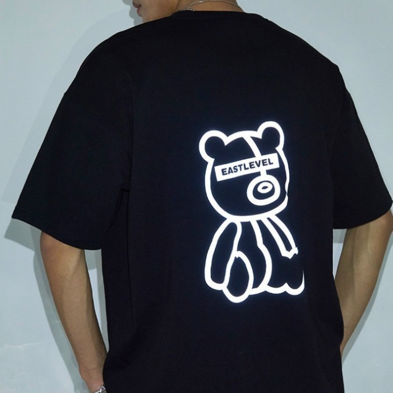 Áo thun trắng in hình gấu phản quang 2 màu vải cotton mềm mịn | BigBuy360 - bigbuy360.vn