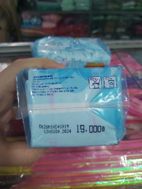 Băng vệ sinh Diana hàng ngày Cool fresh 20 miếng