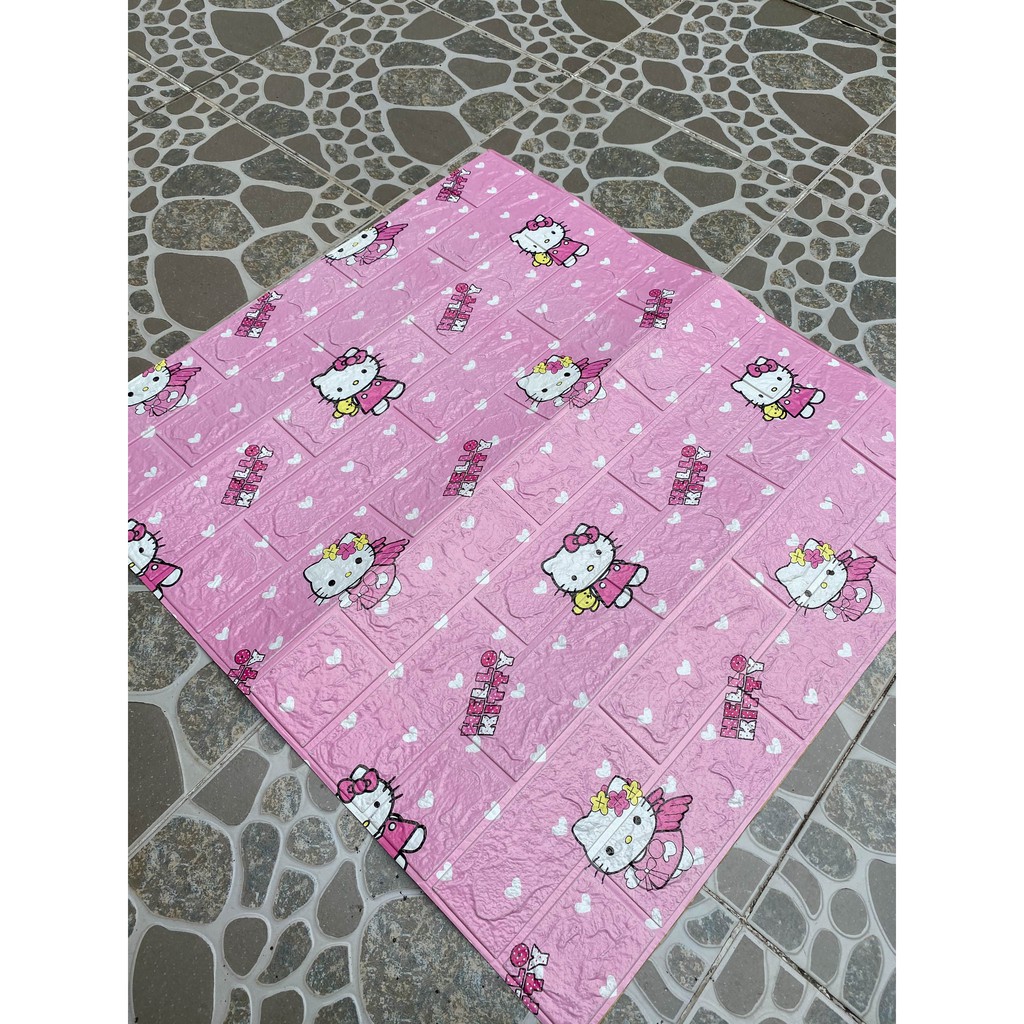 Xốp dán tường 3D trang trí hình Doraemon và Hello Kitty