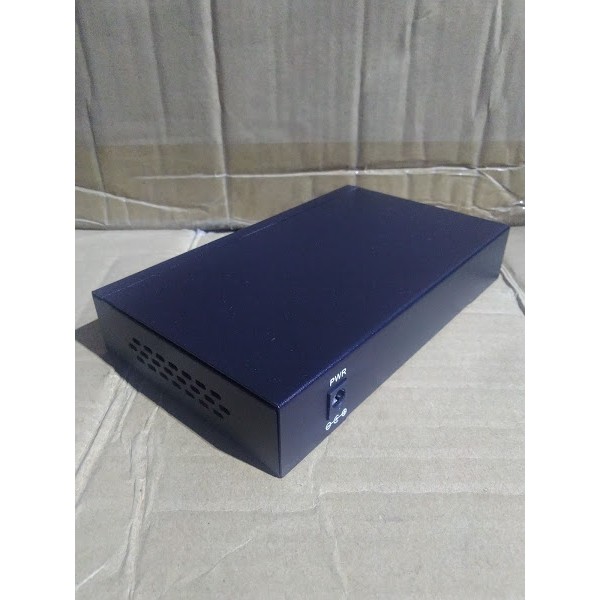 Switch Poe 8 port + 1 cổng Fiber chuẩn 10/100