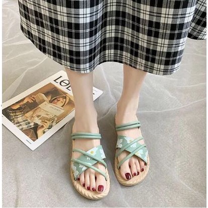 Dép Dây Đi Biển Họa Tiết Hoa Quai Chéo Dành Cho Bạn Nữ Dễ Phối Trang Phục