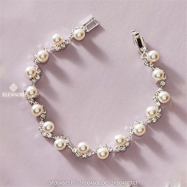Dây chuyền vòng tay bông tai nữ Eleanor Accessories bộ trang sức đính đá ngọc trai nhân tạo phụ kiện trang sức 4805