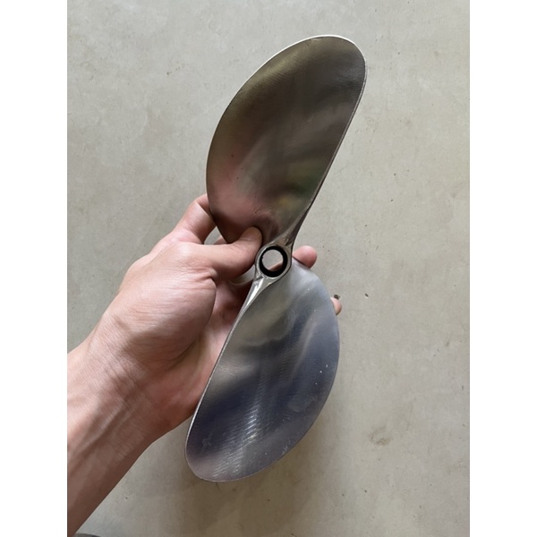 Chân vịt inox AB 13hp nhông sên 19/30 chân vịt 2 cánh máy xăng inox 304