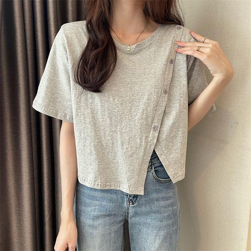 Áo Thun Nữ Tay Ngắn Cổ Tròn Cúc Xiên Độc Lạ