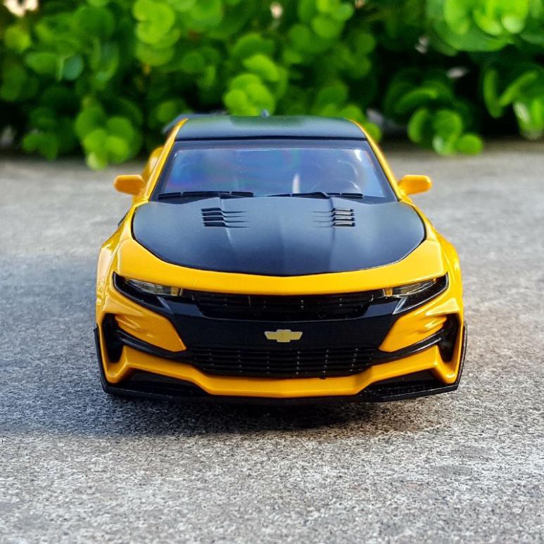 Mô hình xe CHEVROLET CAMARO 1:32 Miniauto