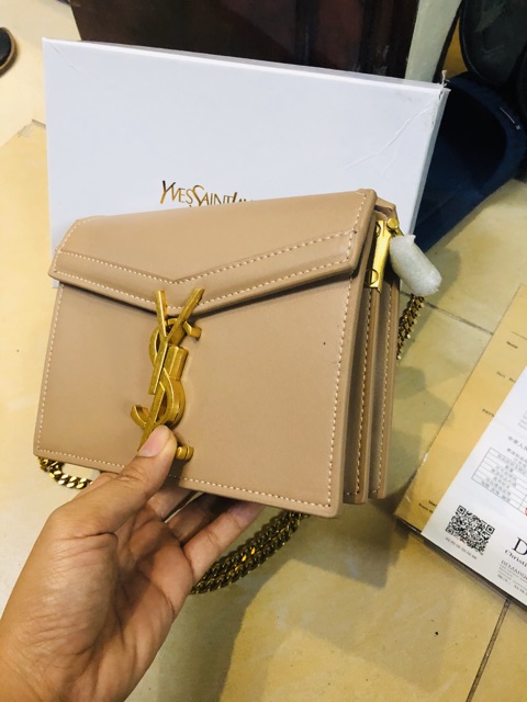 Tuia chữ Y bì thư fullbox