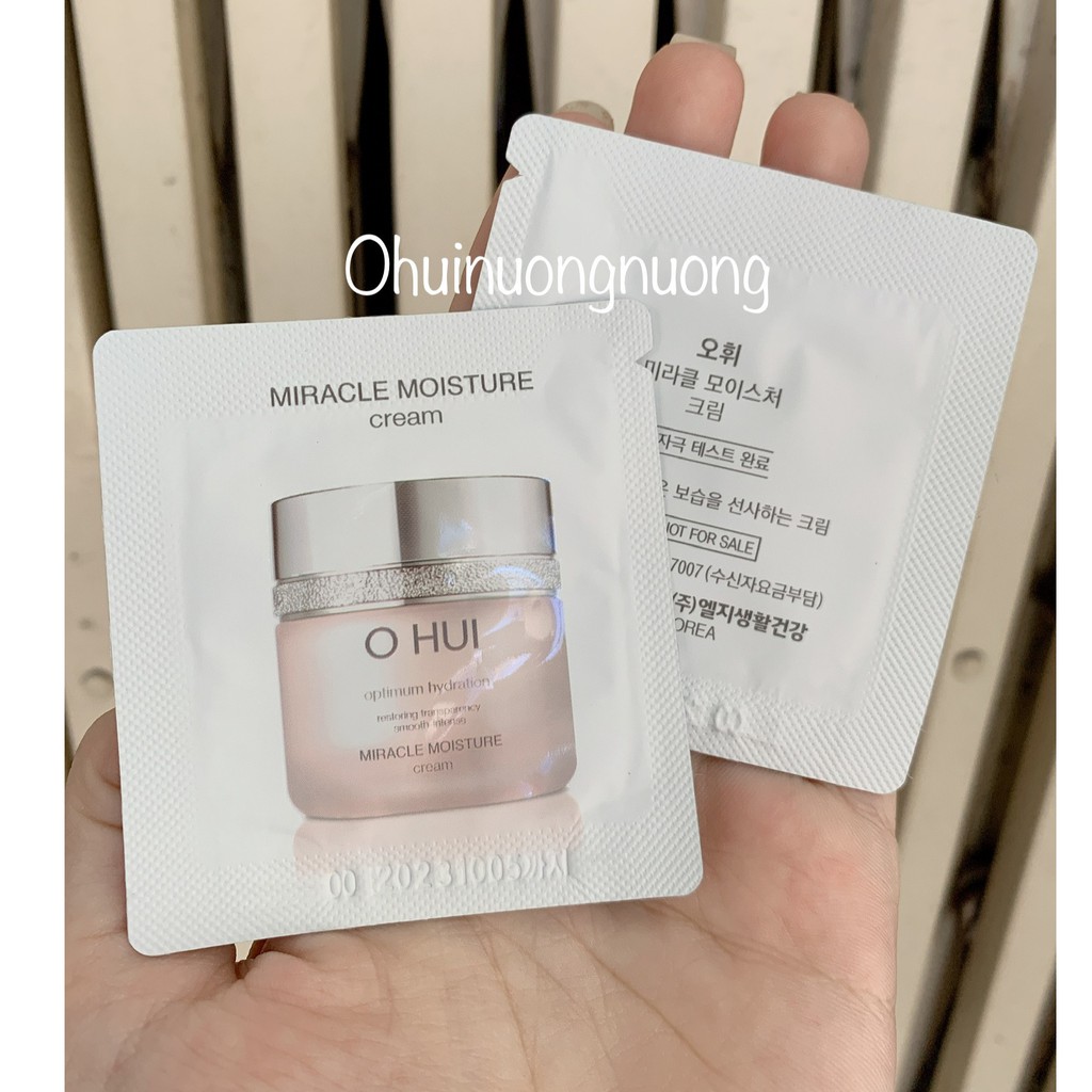 Date 2023 gói kem dưỡng ẩm ohui hồng miracle moisture.