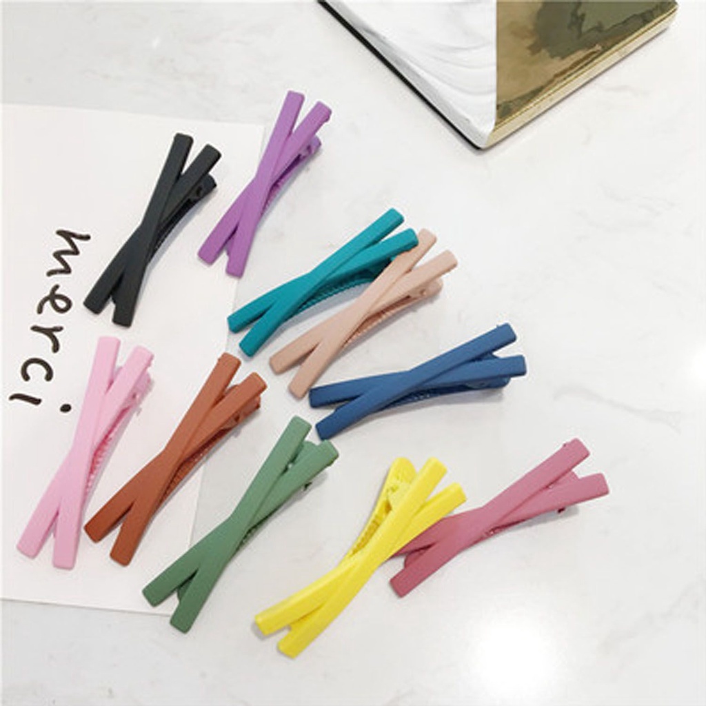 Kẹp tóc màu sắc ngọt ngào đơn giản dành cho nữ