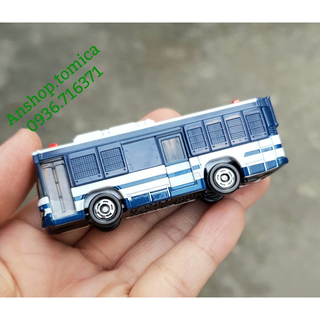 Mô hình xe bus C.Sát tomica Nhật Bản