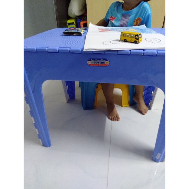 [GIAO HÀNG TOÀN QUỐC]-Bàn nhựa xếp Duy Tân - Kich thước 65 x 45 x 50 cm