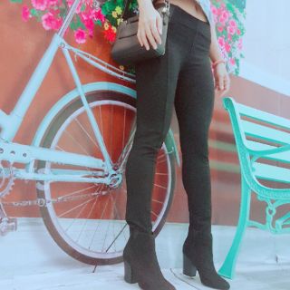 QUẦN LEGGING MANGO CAO CẤP